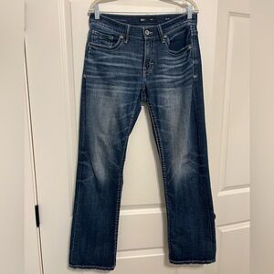 Men‘s Buckle Jeans